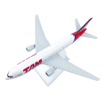 1:400 Scale Brazil TAM 777 Airplane Model Alloy Aircraft Plane Decoration Gift