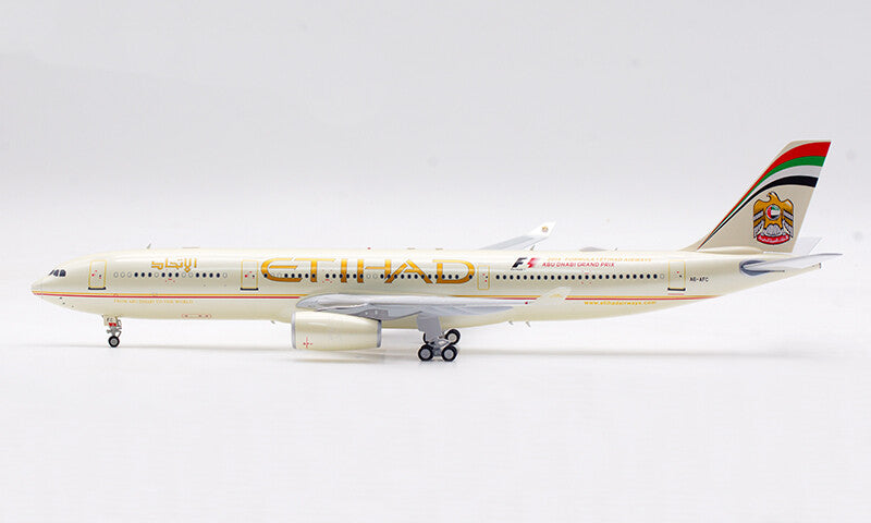 1:200 32CM InFlight ETIHAD AIRBUS A330-300 Plane Airplane Diecast Aircraft Model