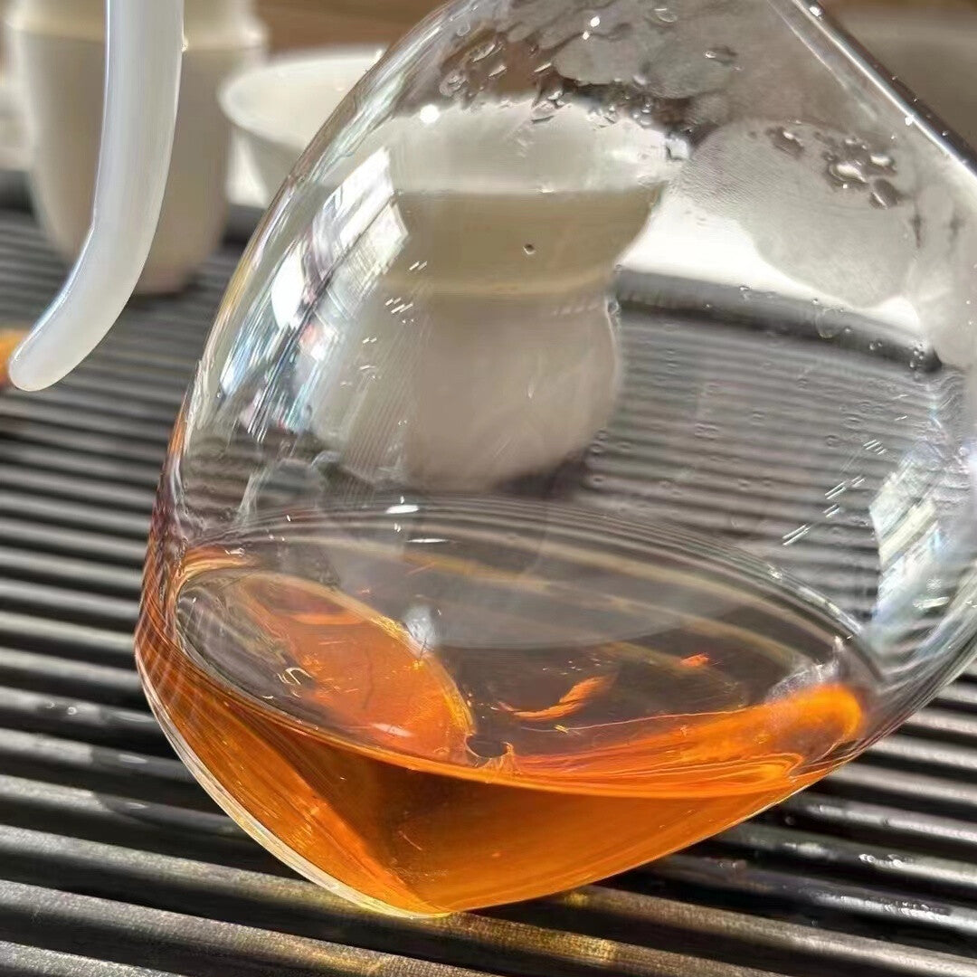 1999 年台湾野茶云南老普洱蛋糕茶普洱生老生普洱茶 357 克-