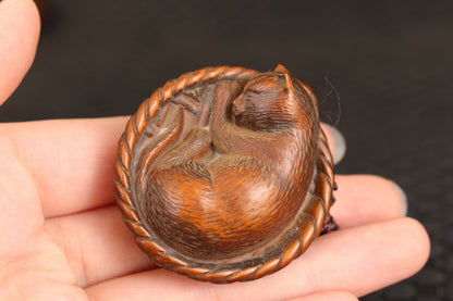 Japanese Lovely Boxwood Hand Carved Cat Figure Statue Netsuke Collectable