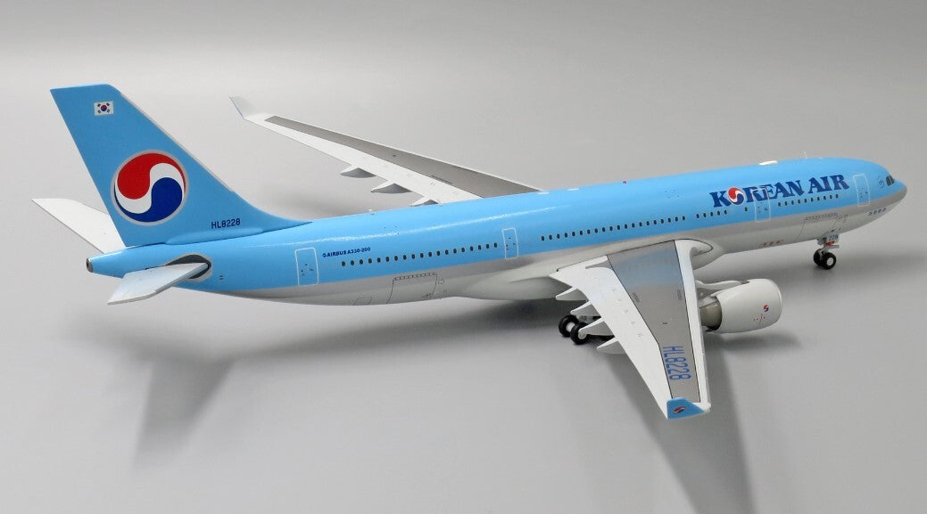 1:200 30CM JC Wings KOREAN AIR AIRBUS A330-200 Passenger Airplane Diecast Model