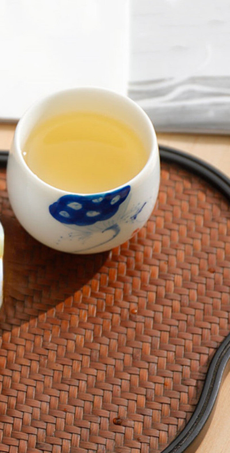 Ceramic Hand-painted Small Tea Cup Master Cup Chinese Tea Set Single Cup White
