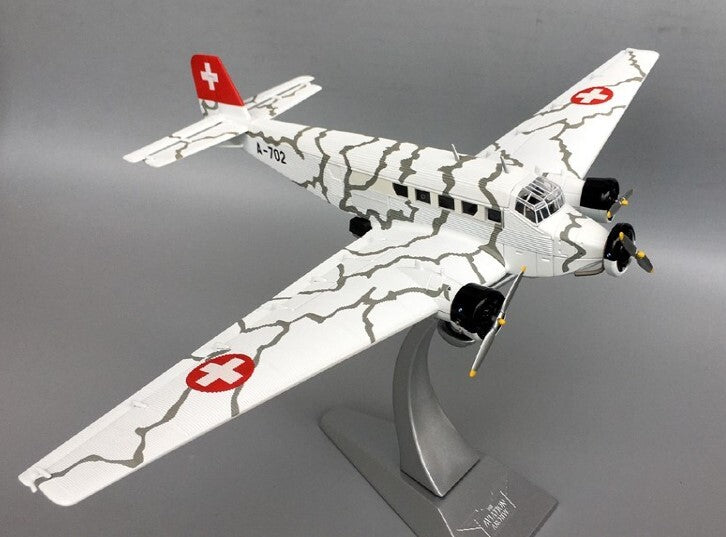 CORGI JUNKERS JU-52 JU 52/3 TARNMUSTER A-702 1/72 diecast plane model aircraft