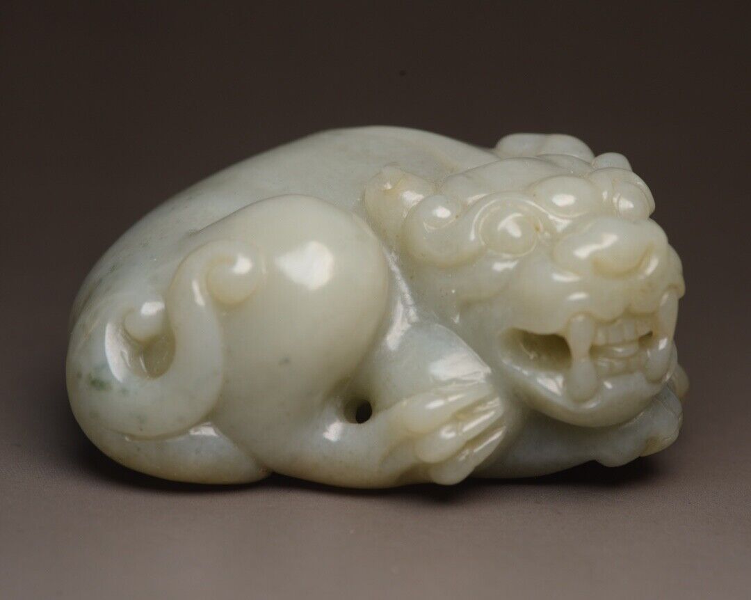 Chinese Antique Hetian Jade Carved Sculpture Exquisite Beast Statue Collections