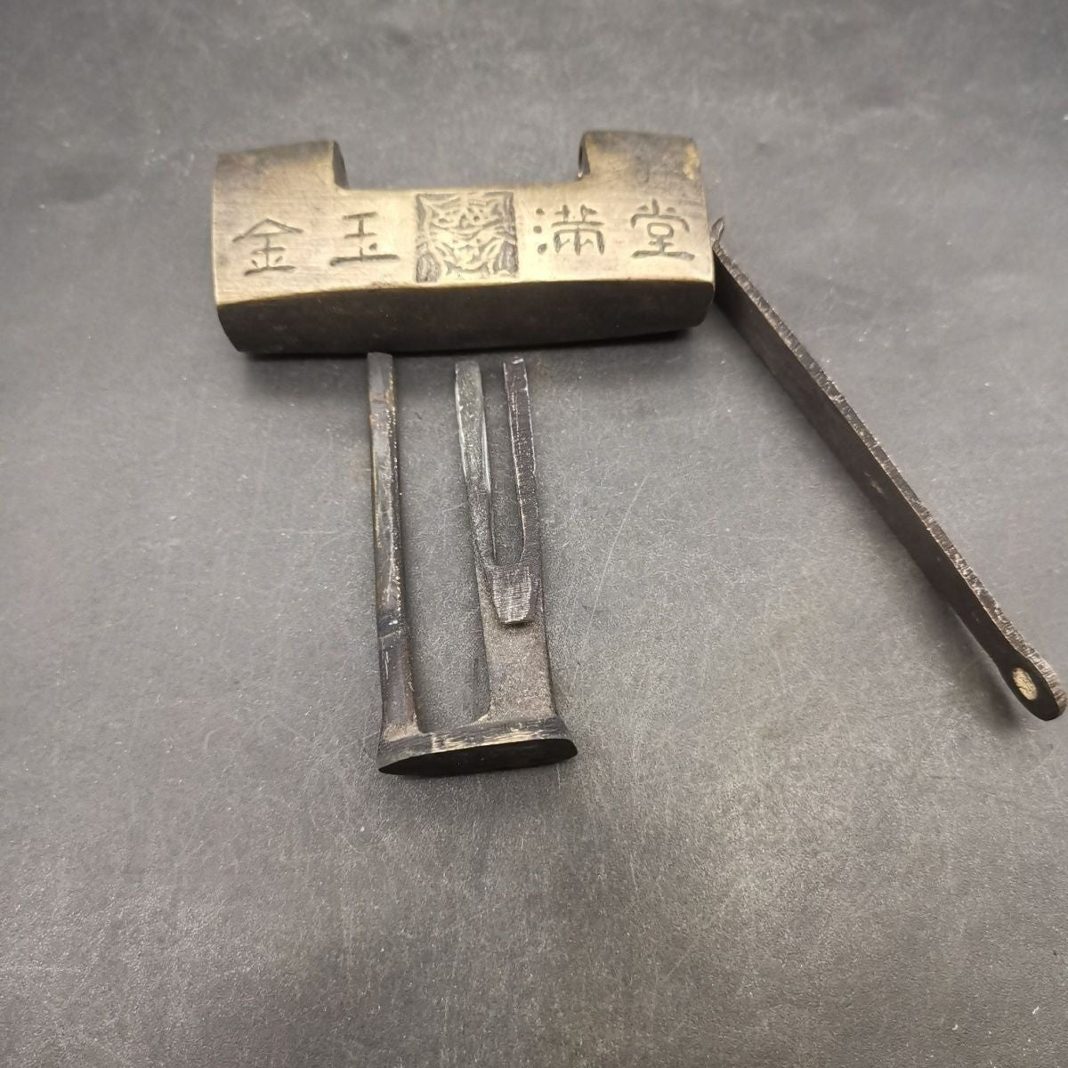 Vintage Antique Bronze Lock Statue Chinese Style Box Padlock Old Collection