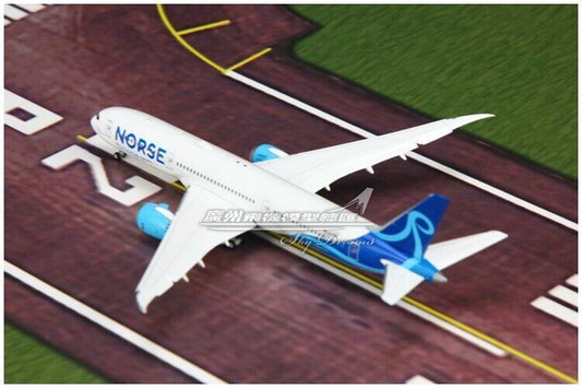 1:400 JC Wings NORSE BOEING 787-9 Passenger Airplane Flap Down Diecast Model
