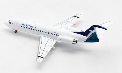 1:200 JC Wings SILKAIR Fokker 70 Passenger Airplane Diecast Aircraft Model