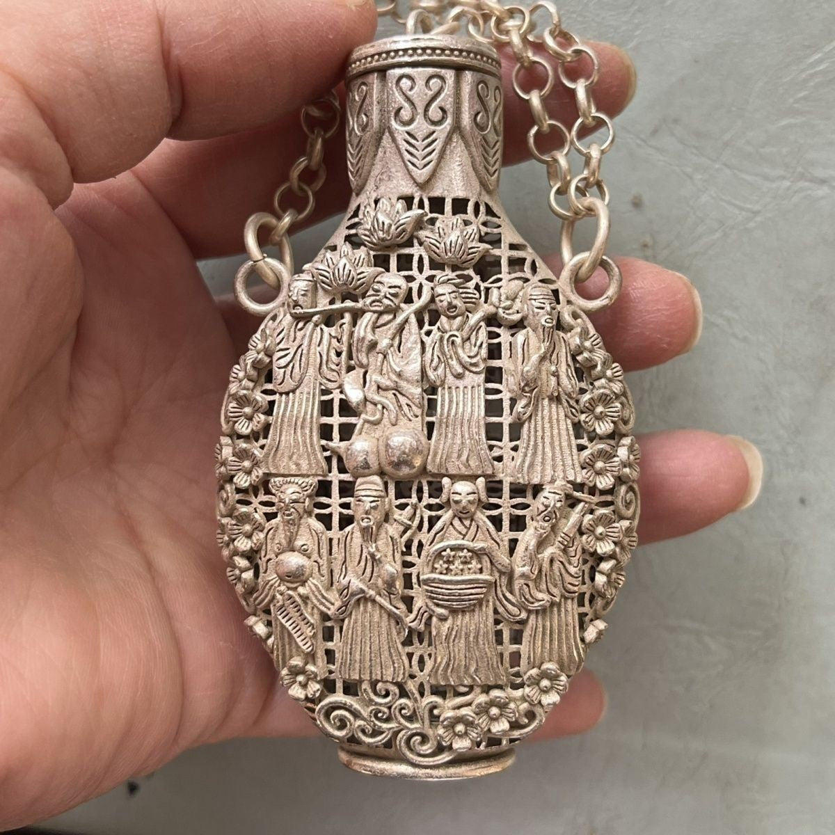 Vintage Xuande Eight Immortals Silver Sachet Handheld