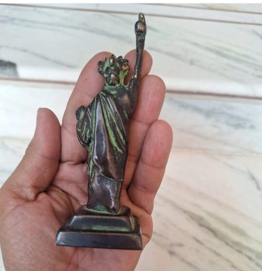 Antique Vintage Old Statue Of Liberty Brass Collectible Idol Figurine Souvenir