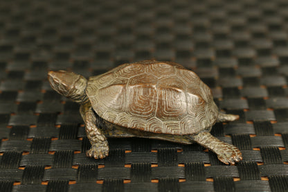 Chinese bronze hand casting tortoise Turtle figure statue Tea pet
