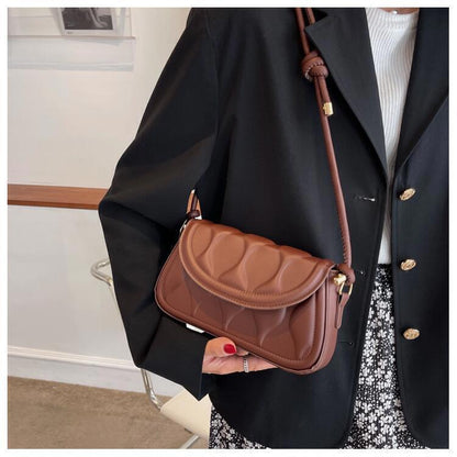 New Ladies Retro Simple Fashion One Shoulder Casual Messenger Bag