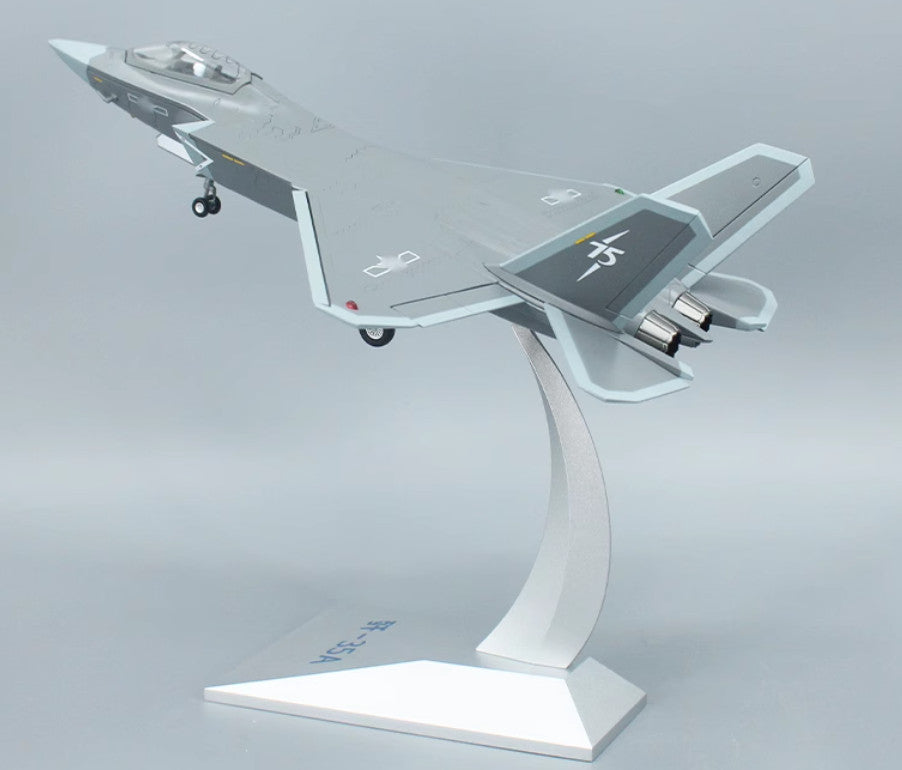 1:48 34CM J-35A Shipborne Fighter Jets Diecast Military Aircraft Airplane Model