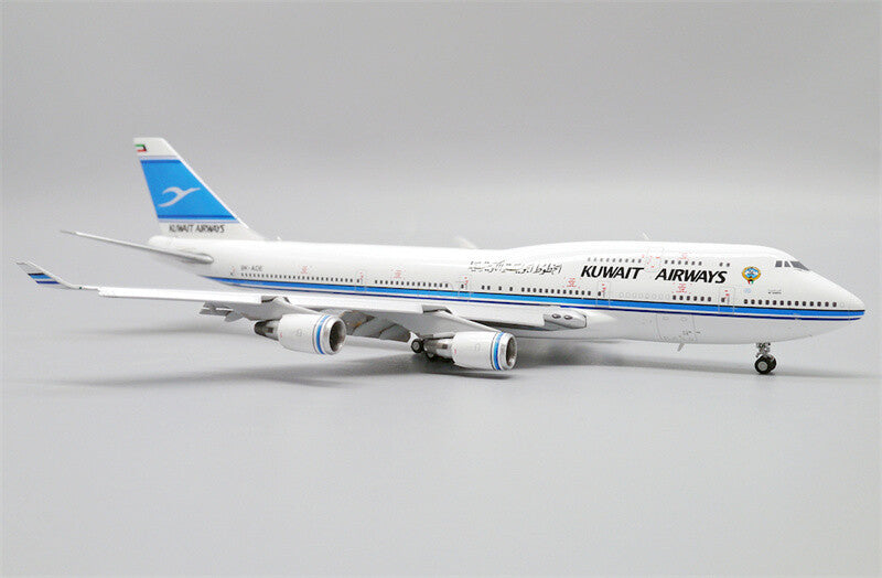 JC Wings Kuwait Airways for Boeing 747-400 9K-ADE Flaps Down 1/400 Plane Model