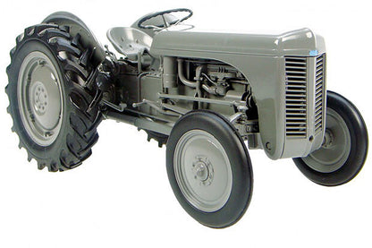 1:16 UH Ferguson TEA-20 Tractor Construction Farm Machine Diecast Model