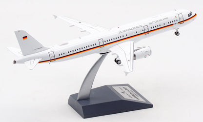 INFLIGHT BUNDESREPUBLIK DEUTSCHLAND German for AIRBUS A321 15+04 1/200 model