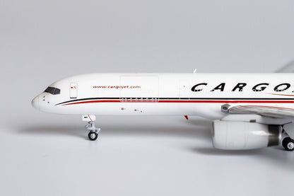 1:400 NG Model CARGOJET BOEING 757-200 Passenger Airplane Diecast Aircraft Model