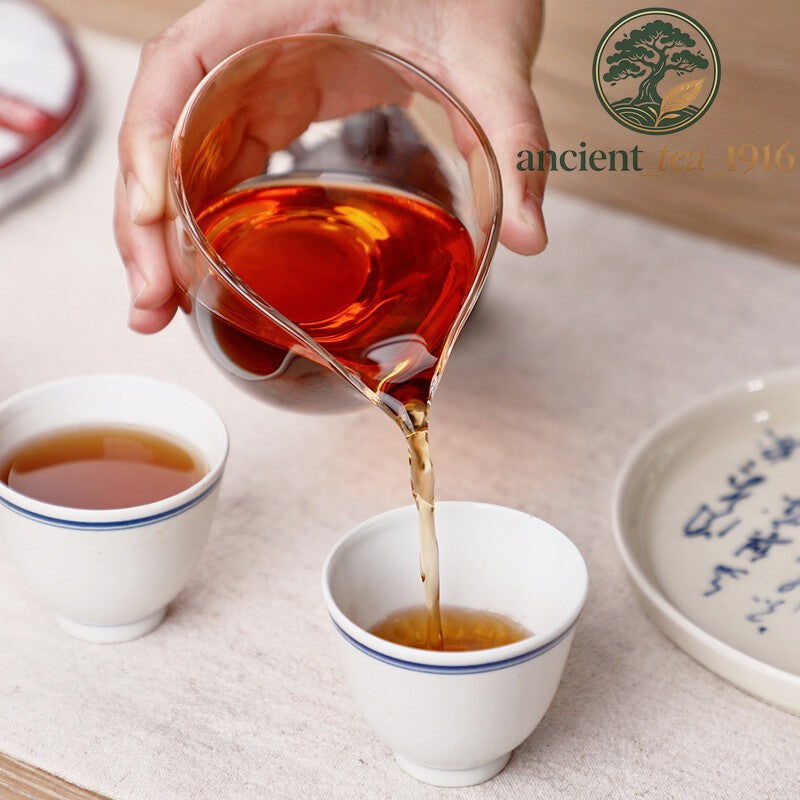 357g 2021 Haiwan 9978 (batch 211) Lao Tong Zhi Old Comrade Ripe Puer Tea Cake