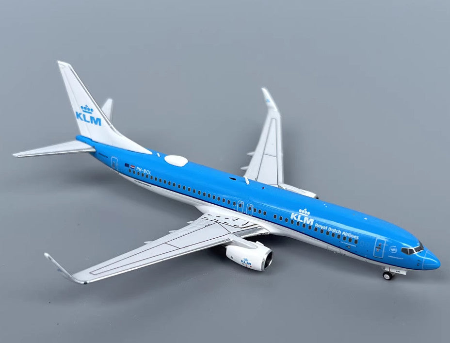 1:400 AeroPolaris KLM BOEING 737-800 Passenger Airplane Diecast Aircraft Model