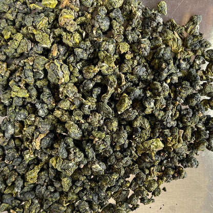 Taiwan unique tea,Alishan,Best quality High-mountain Oolong tea,150g*4