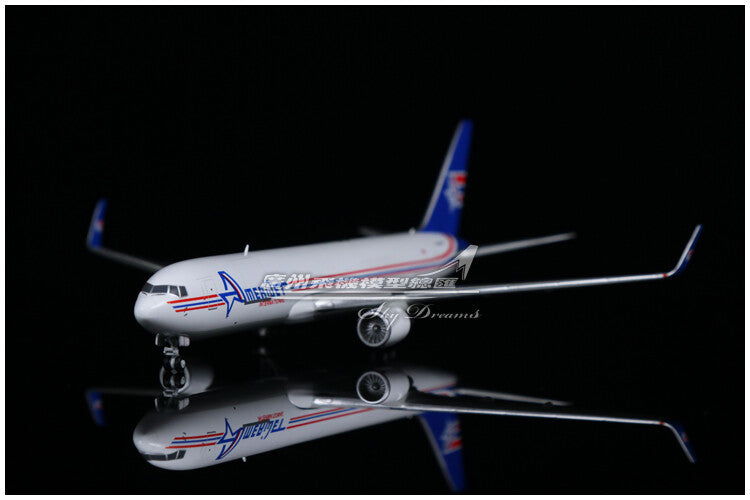1:400 GeminiJets AMERIJET BOEING B767-300ER Airplane Diecast Aircraft Model