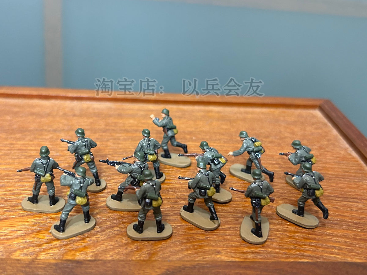 1/72 14Pcs World War II German Combat Soldier Model