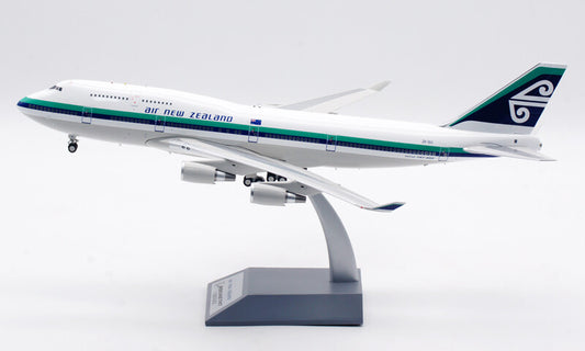 1:200 35CM InFlight AIR NEW ZEALAND BOEING 747-400 Aircraft Diecast Plane Model