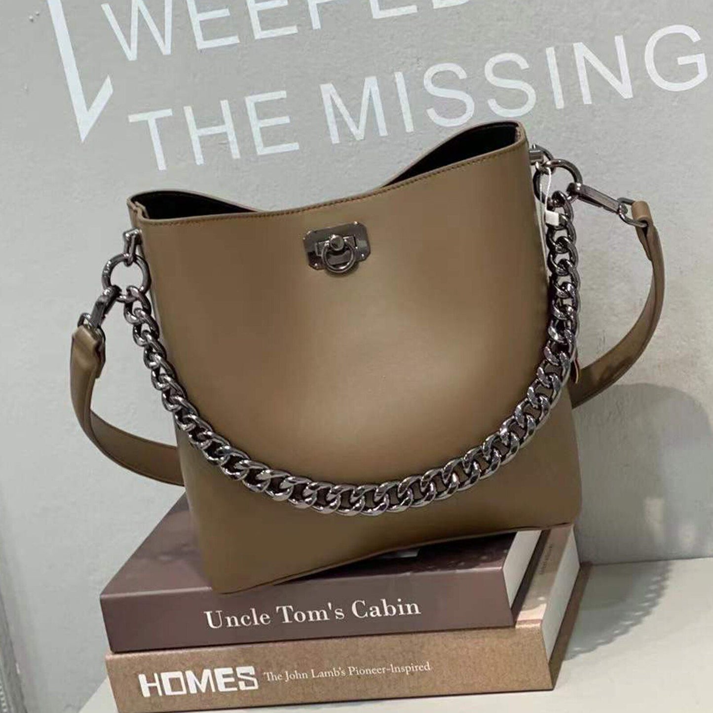 Shoulder Bag Bucket Metal Chain Handbag Leather Messenger 22*10*23 CM Polyester