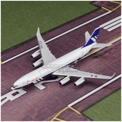 1:400 Phoenix Polet Flight Ilyushin Il-96-400T Airplane Diecast Aircraft Model