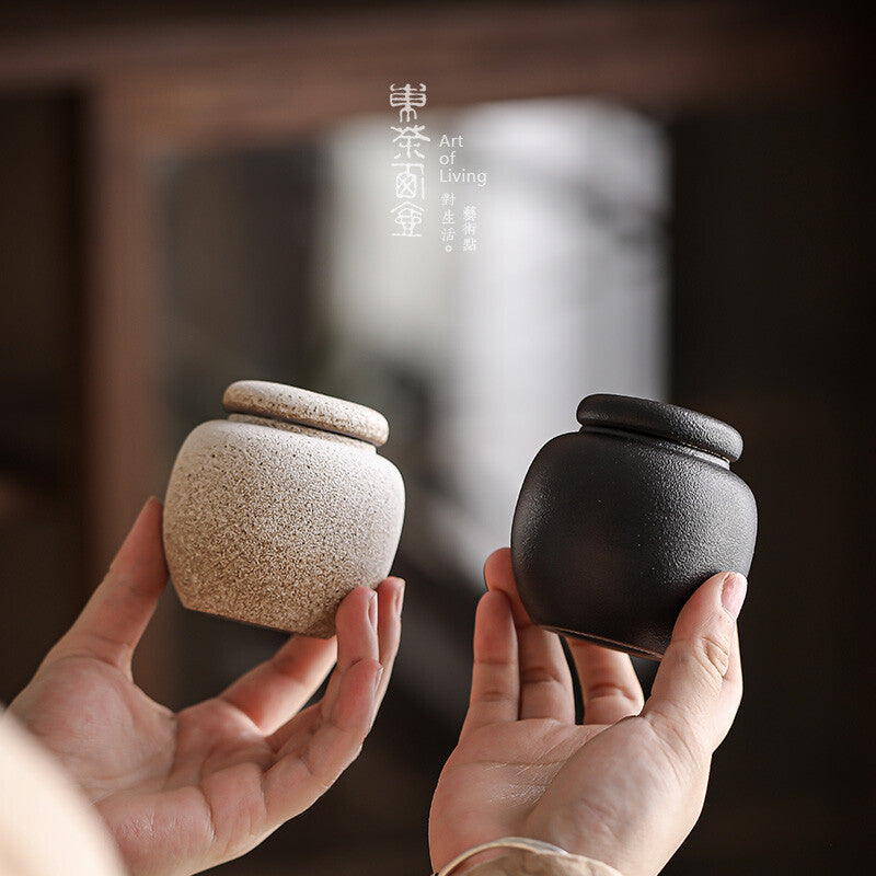 Coarse pottery egg jar, ceramic sealed jar, mini tea box, pocket sized tea can