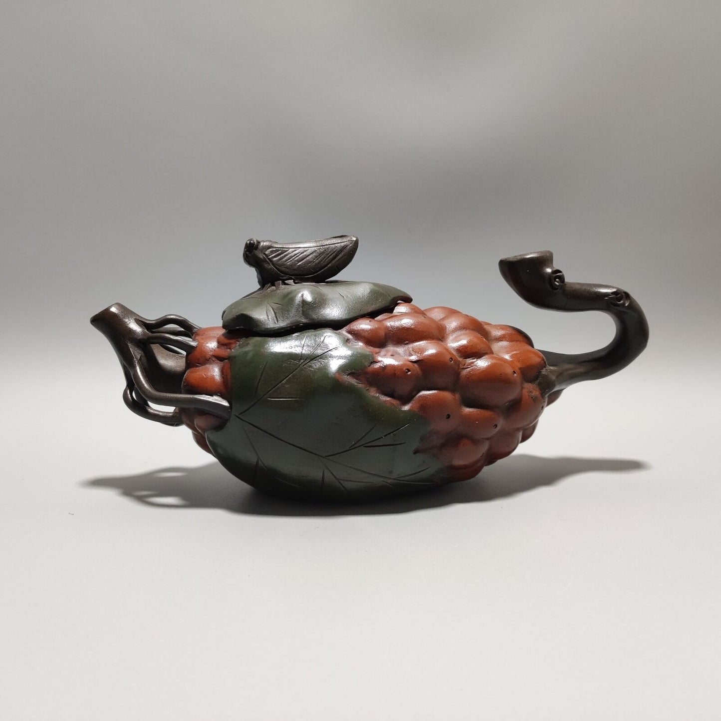 Vintage Chinese Yixing Purple Clay Teapot Zisha Ceremony Carving Collectible Art