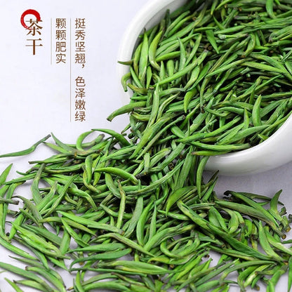 China Jin Tan Que She Hand Picked Sparrow Tongue Organic Green Tea Gift Box 50g