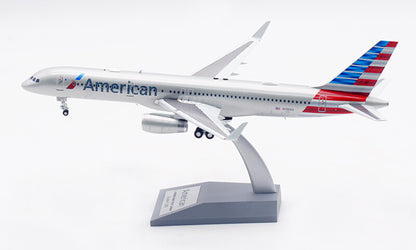 1:200 InFlight American BOEING 757-200 Passenger Airplane Diecast Aircraft Model