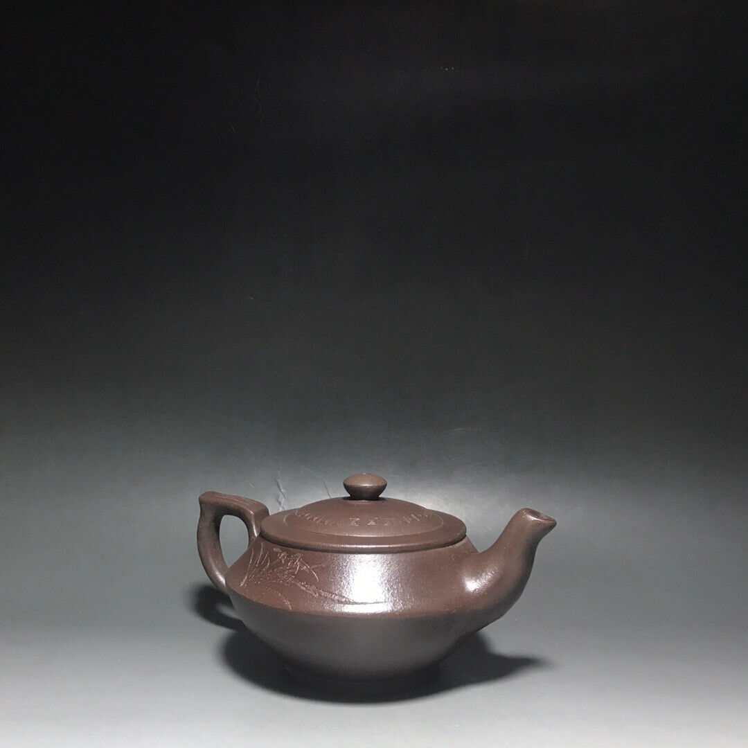 Chinese Yixing Zisha Clay Handmade Exquisite Teapot（汉云 底款：如图）