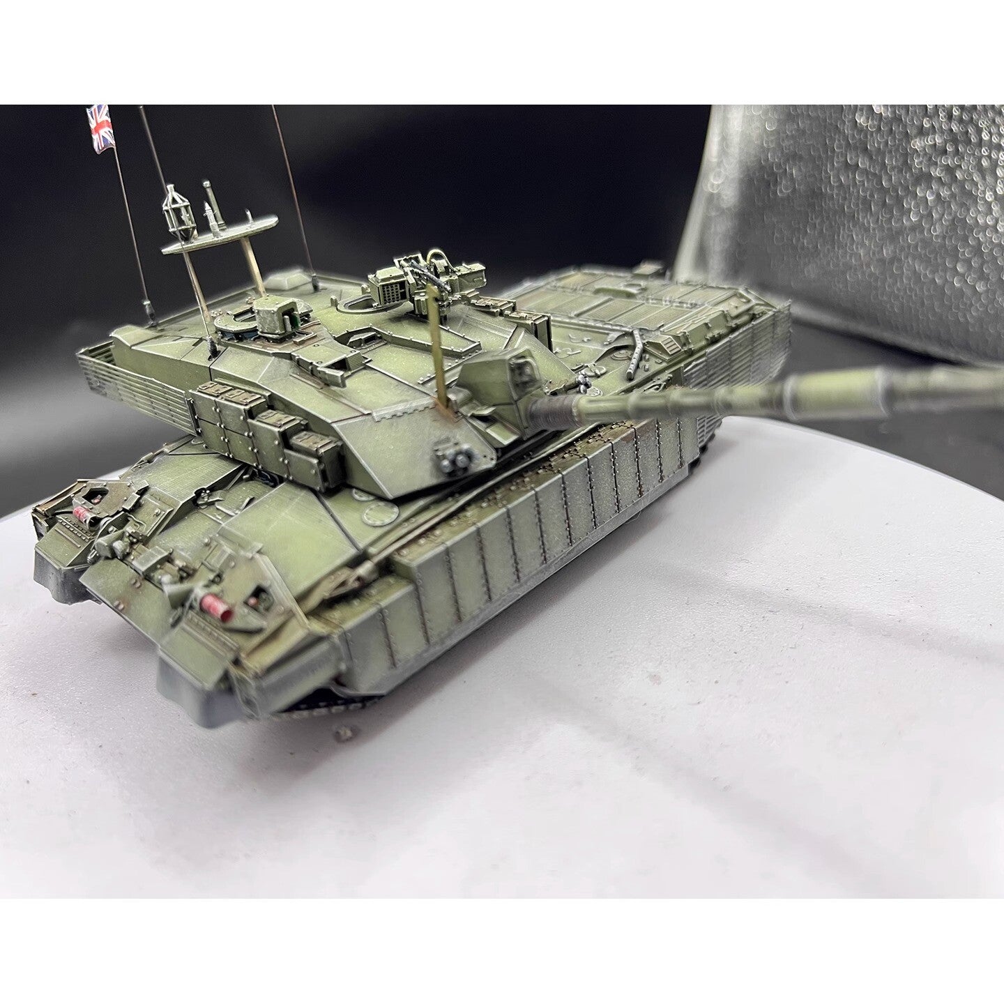 AM 1/72 British Challenger 2 TES Main Battle Tank Maximum Protection Model
