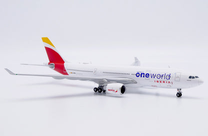 1:400 JC Wings Iberia Airbus A330-200 Passenger Airplane Diecast Aircraft Model