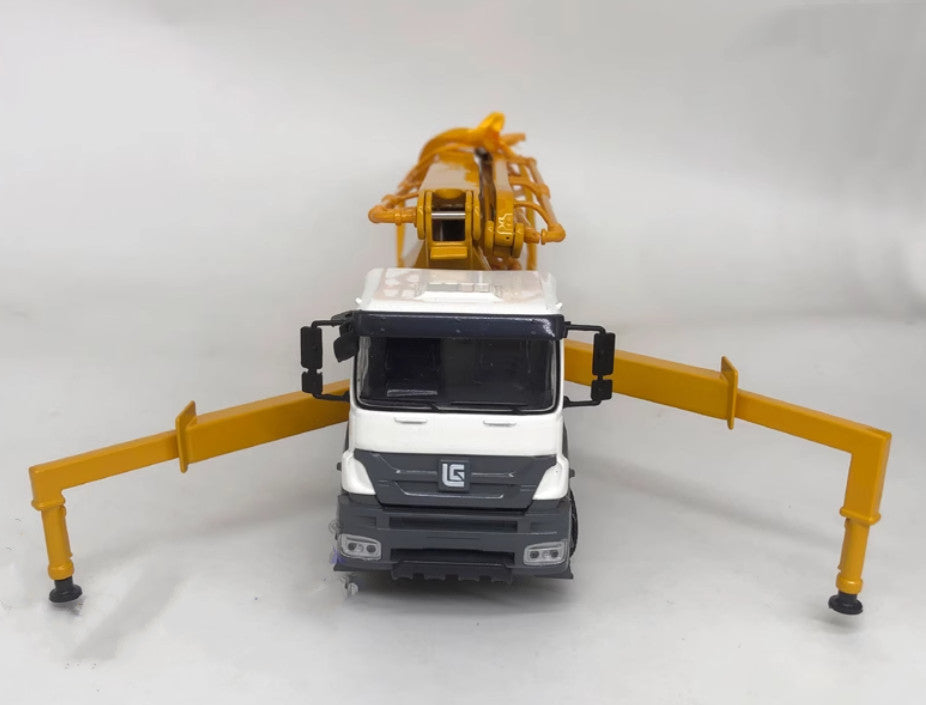 1:50 LIUGONG 5441THB 52M Concrete Pump Truck Construction Machine Diecast Model