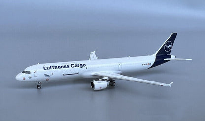 1:400 NG Model Lufthansa AIRBUS A321 Passenger Airplane Diecast Aircraft Model