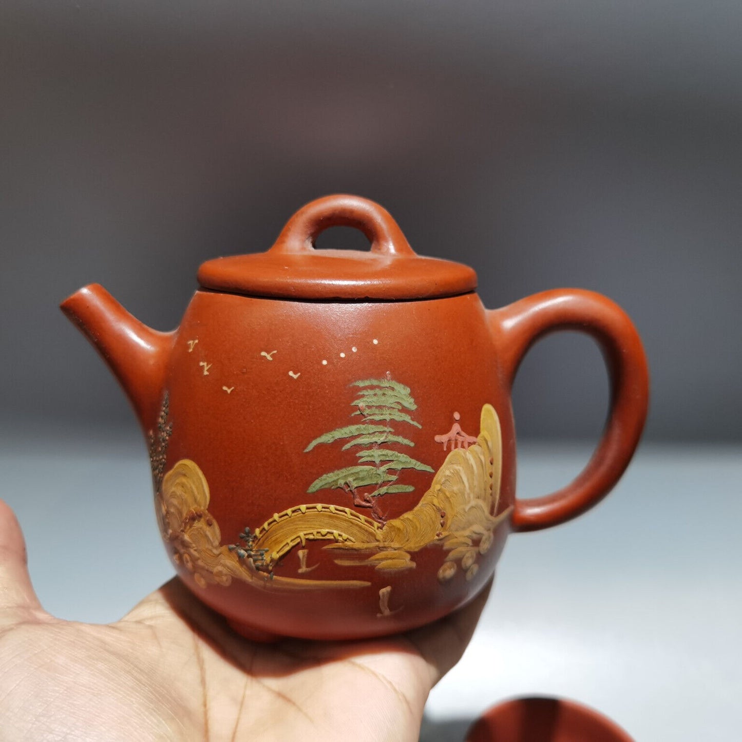 Chinese Yixing Zisha Clay Handmade Exquisite Teapot（泥绘石瓢套壶 低款：顾景舟）