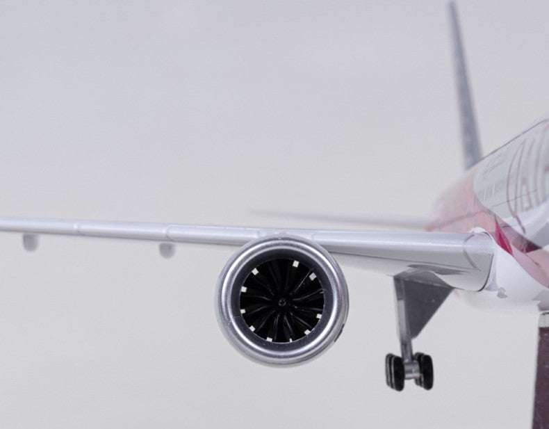 47CM 1:157 QATAR BOEING 777-300ER Airplane Landing Gears Resin Aircraft Model
