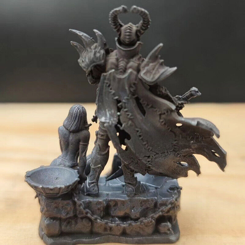 China Solid Color Brass Copper Solid Old King and Girl Nude Ornament Statue -