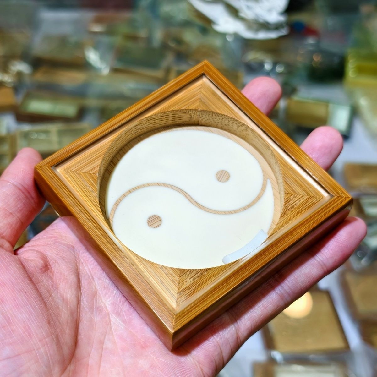 Handmade Bamboo Singing Insect Box Yin Yang Double Feeder Case 8.6cm