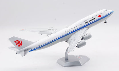 1:200 SQ Wings Air China Boeing 747-8i Passenger Airplane Diecast Plane Model