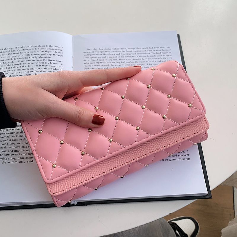 Luxury Long Wallet Quilted Soft Leather Wallets Studded Coin Purse Card Clutch