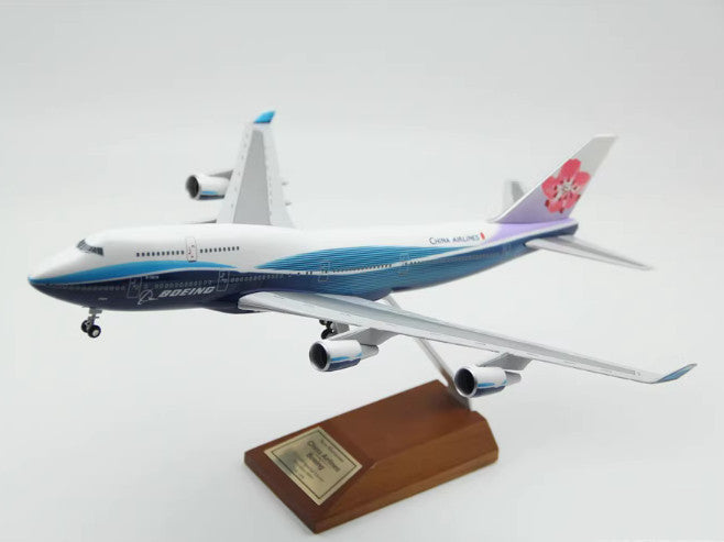 35CM 1:200 Risesoon China Airlines BOEING 747-400 Aircraft ABS Plastic Model