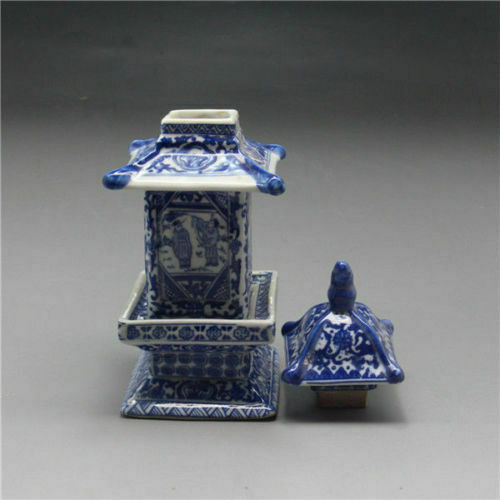 Jingdezhen Old Layered Tower Vase Chinese Blue and White Porcelain Collection