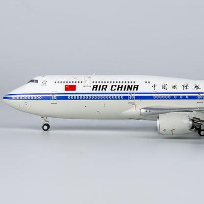 1:400 NG Model AIR CHINA BOEING 747-8i Passenger Airplane Diecast Aircraft Model