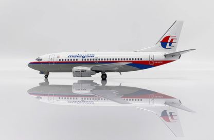 1:200 JC Wings Malaysia Airlines BOEING 737-500 Passenger Aircraft Diecast Model