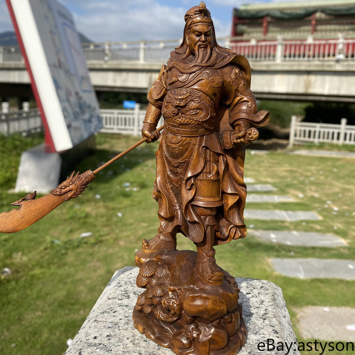 Chinese Natural Boxwood Hand Carved Exquisite Guan Yu Statue