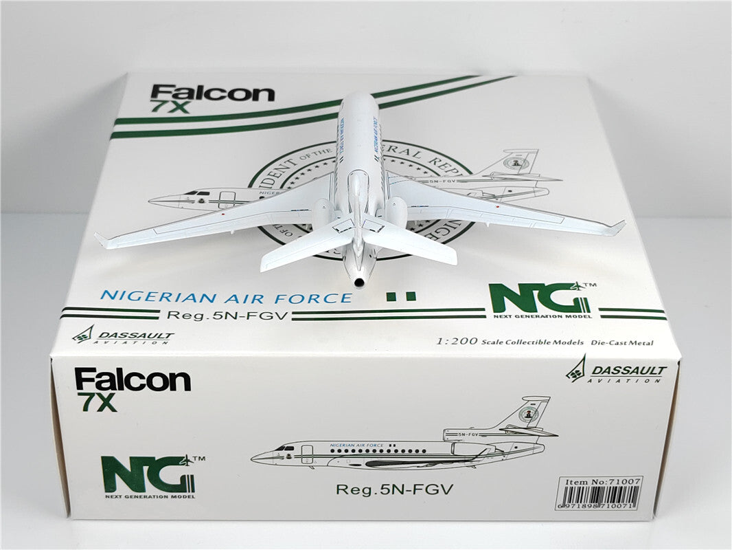 1:200 NG Model NIGERIAN AIR FORCE Falcon 7x Airplane Diecast Aircraft Model