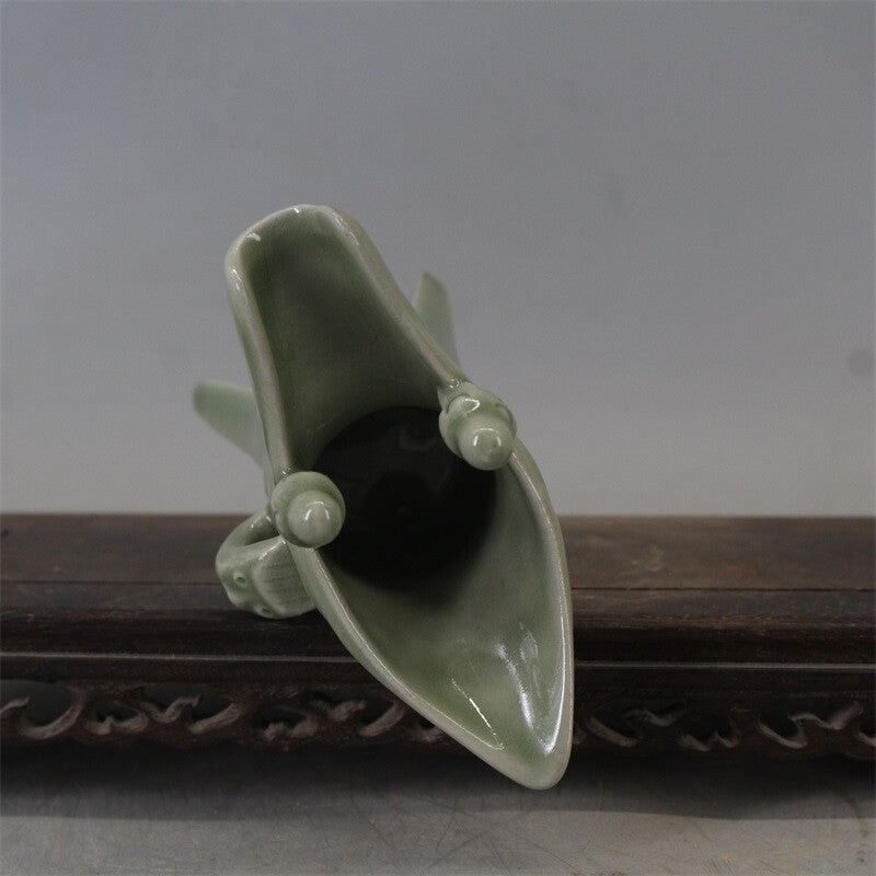 5.3" Collection Chinese Song Porcelain Yaozhou Kiln Green Glaze Three Foot Cup